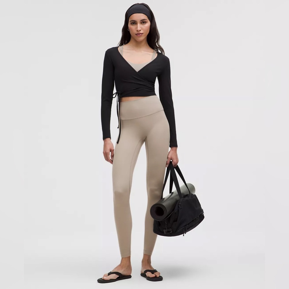 🆕 NWT Lululemon Align High Rise Leggings 28" Tan Size 6
